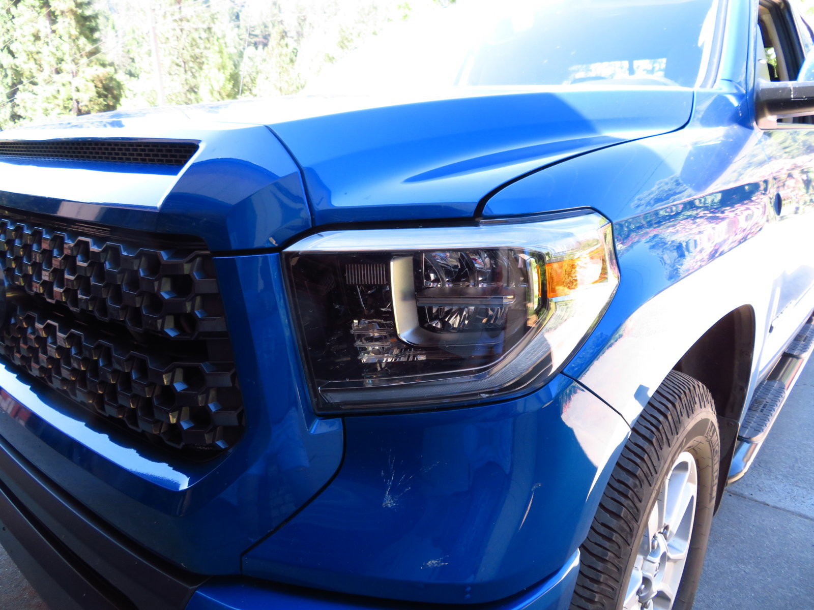 Headlights-DRL OFF.jpg