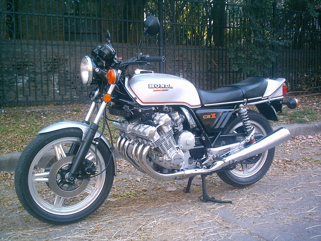 honda cbx.jpg