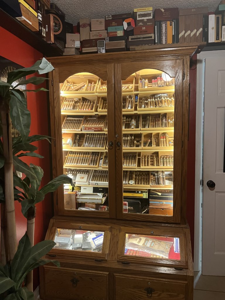 Humidor.jpg