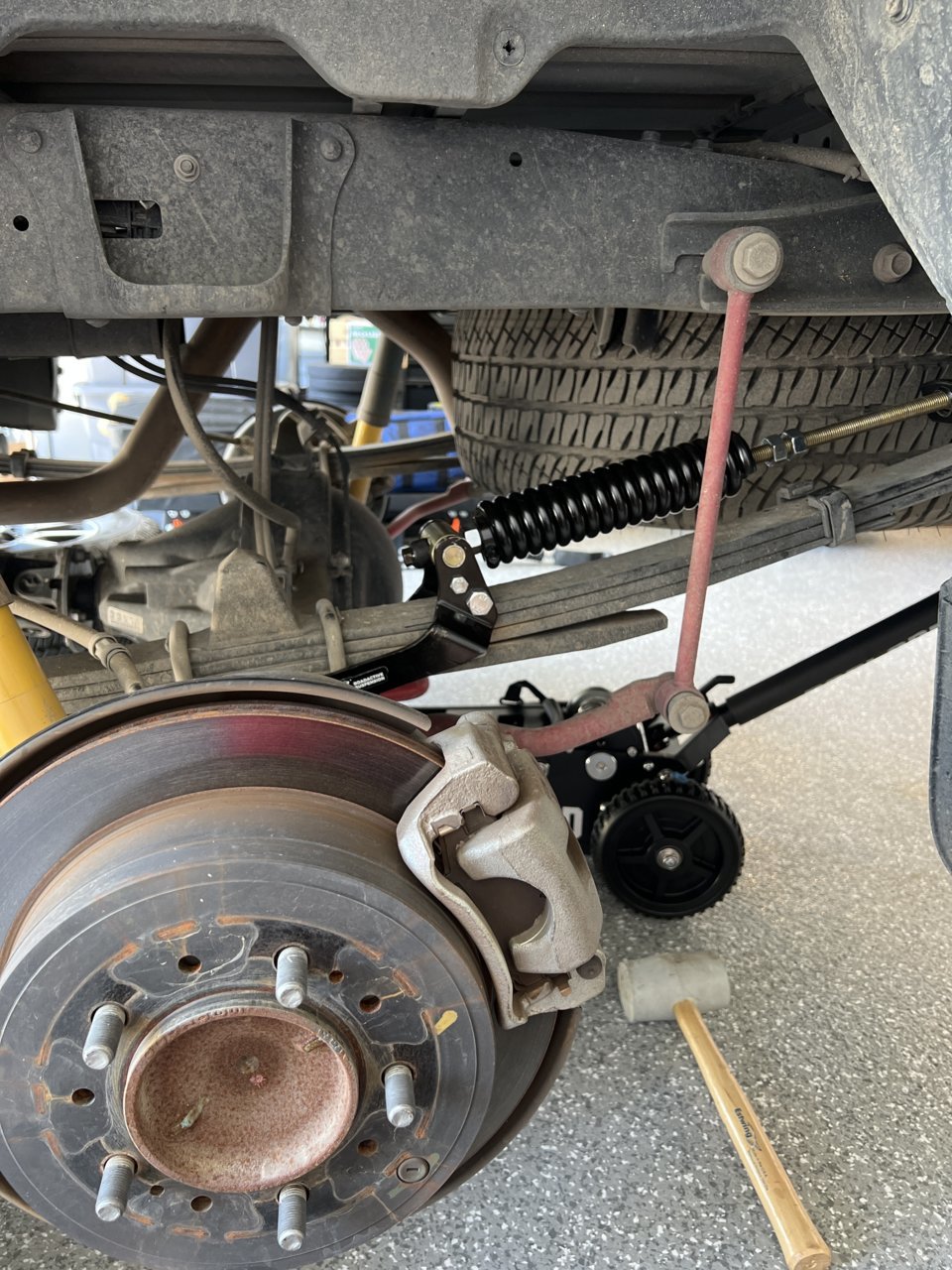 Rear Shackle Plate Removal | Toyota Tundra Forum