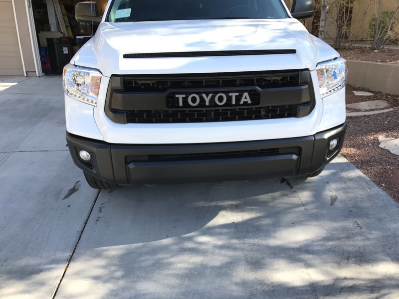 White Tundra with black bumpers? | Toyota Tundra Forum