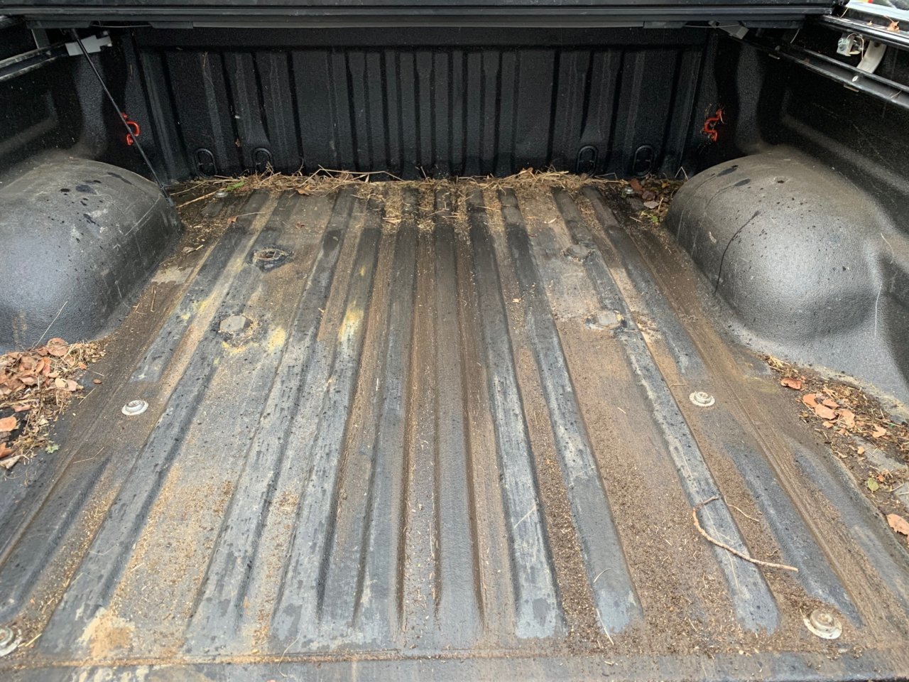 2017 Tundra Hidden 5th Wheel Rails   Under-bed Installation 