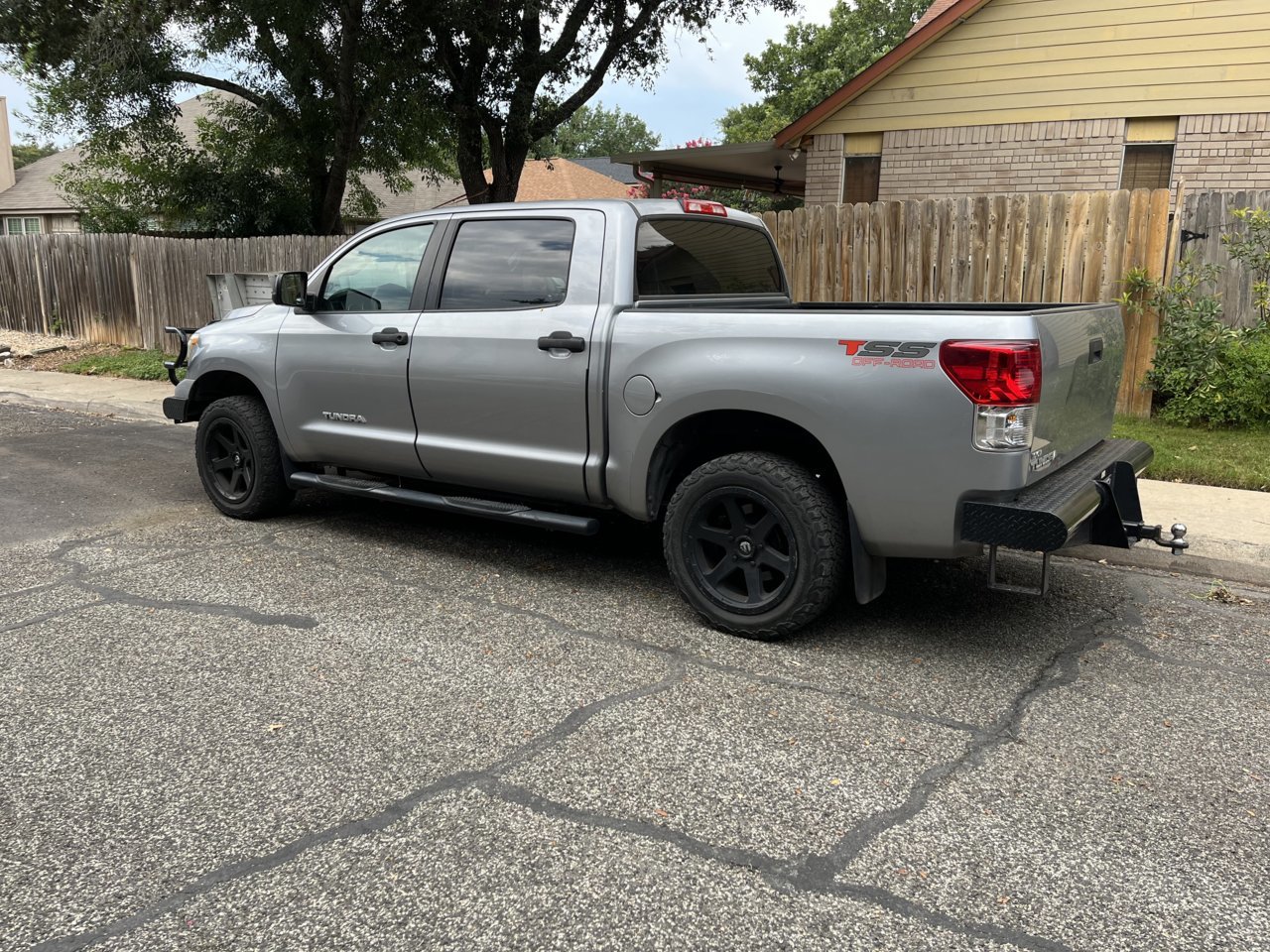 New Member 2013 Toyota Tundra Tss Off Road 