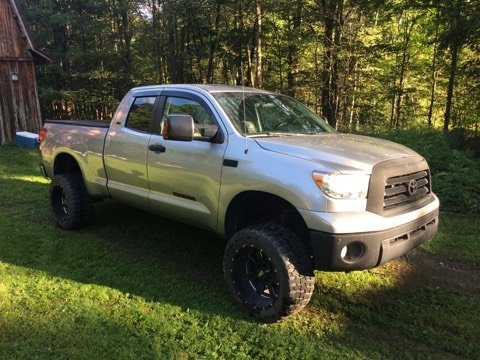 2008 Tundra SR5 20x12 Moto Metal 962 with 33/12.50R20 tires | Toyota ...