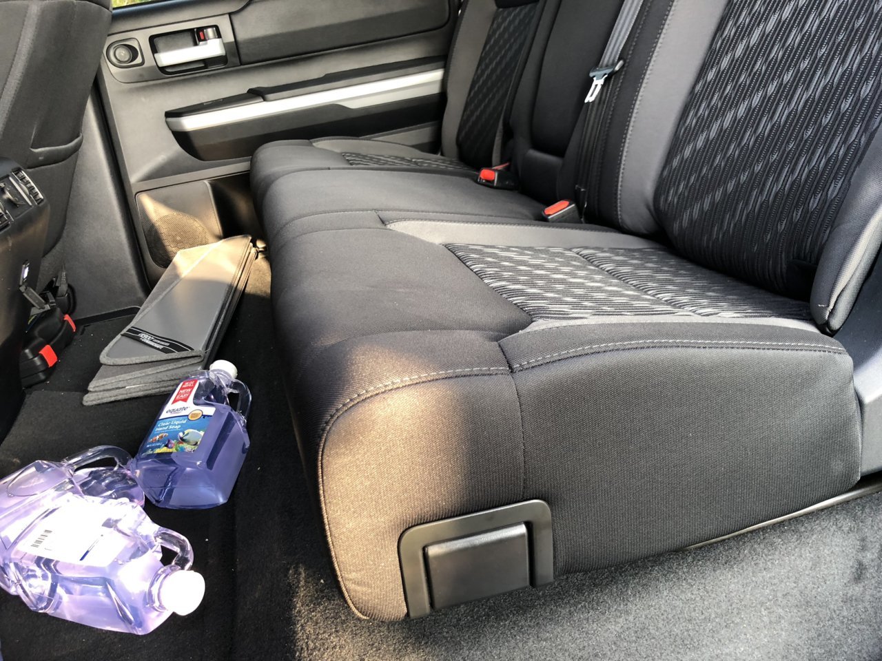 SOLD - 2018 Crewmax Seat Covers | Toyota Tundra Forum