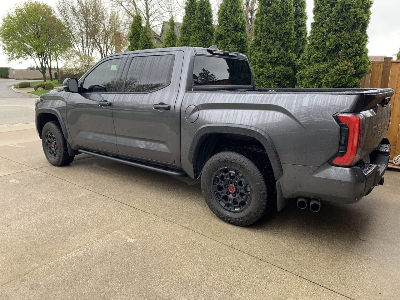 RC BA2 Running Boards VS Raptor Slide Track | Toyota Tundra Forum