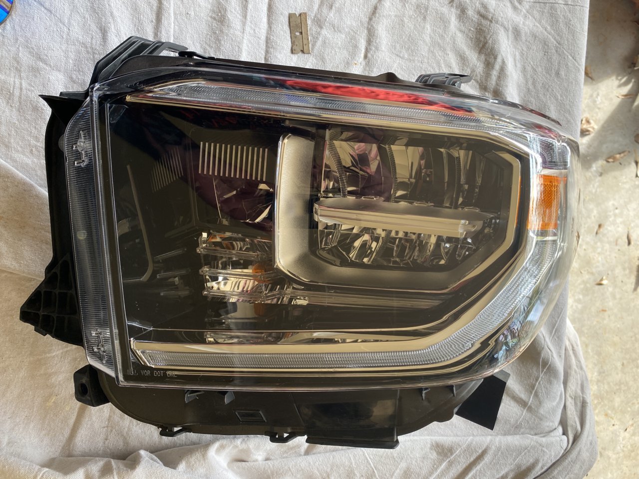 2019 LED Headlights w/ fogs SOLD | Toyota Tundra Forum