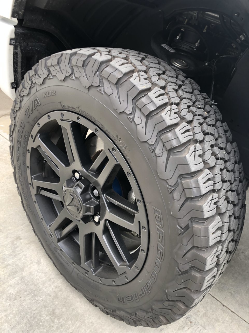 Feeler WTS/WTT BFG KO2 (Practically New) 275x65x20 | Toyota Tundra Forum