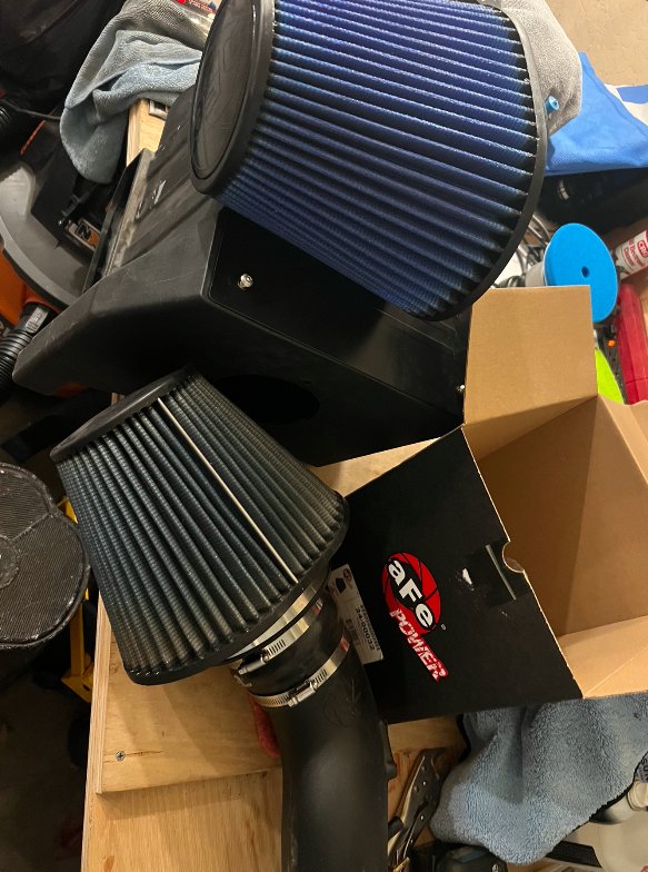 intake tube used and new filters.png