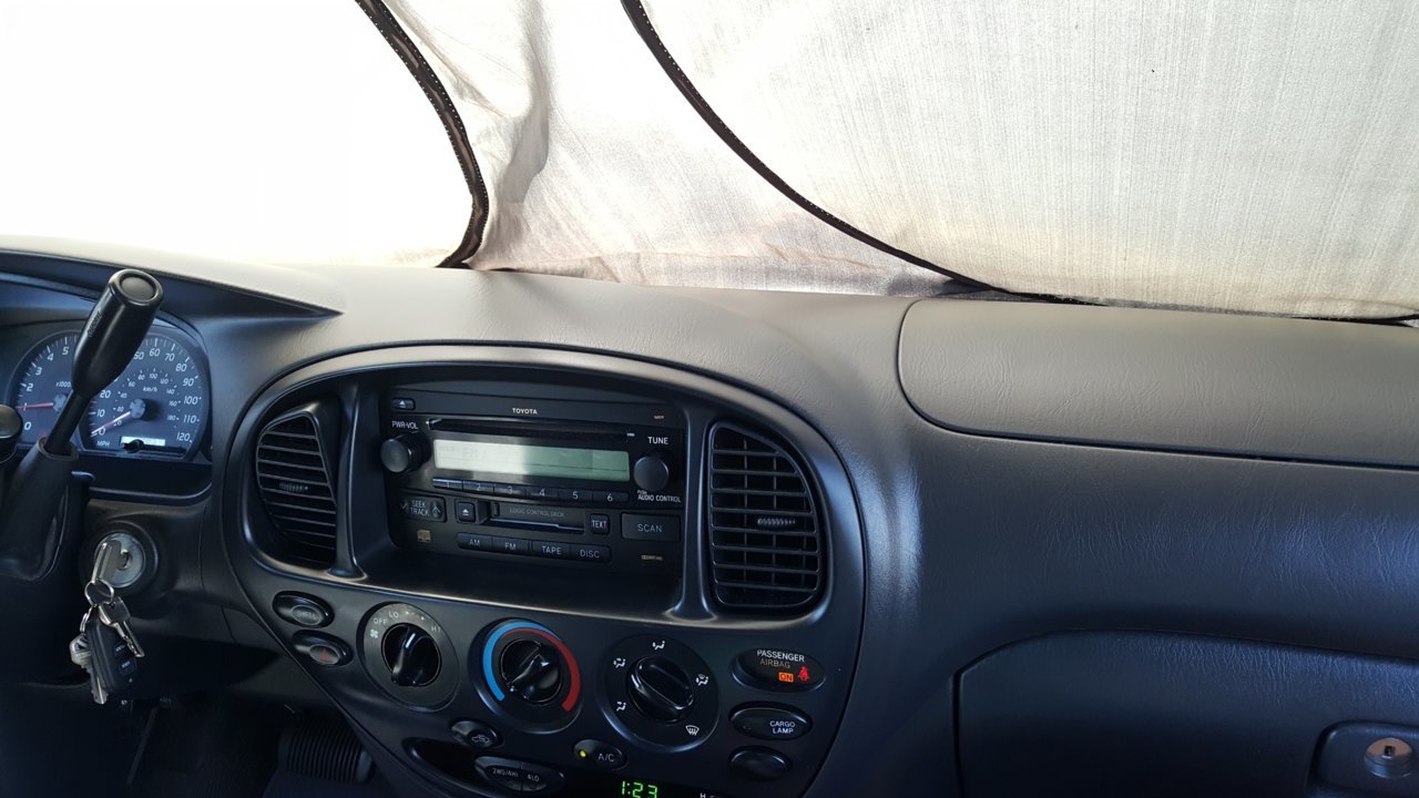 Interior.jpg