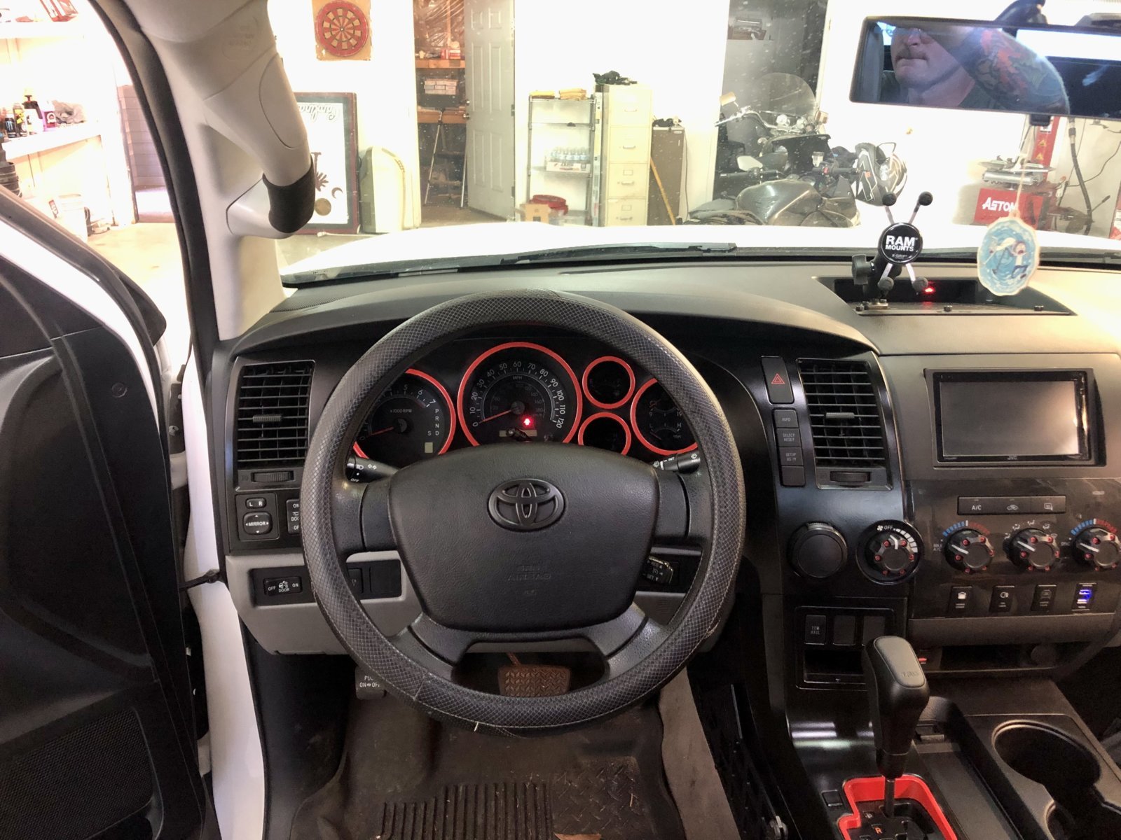 Interior.jpg