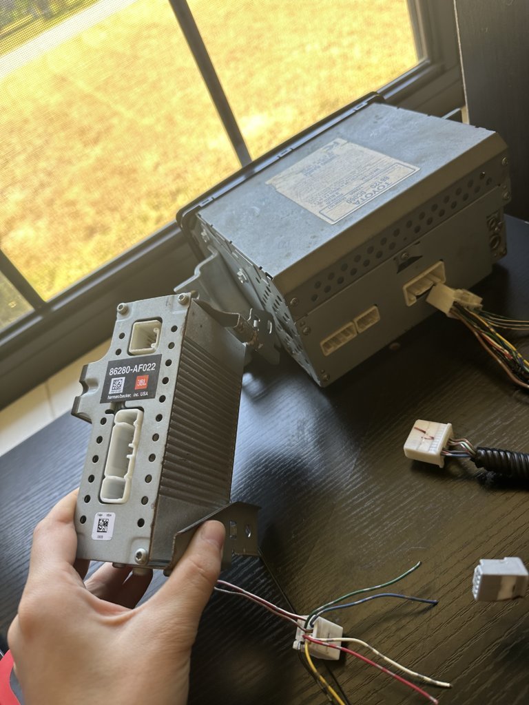jbl amp.jpg