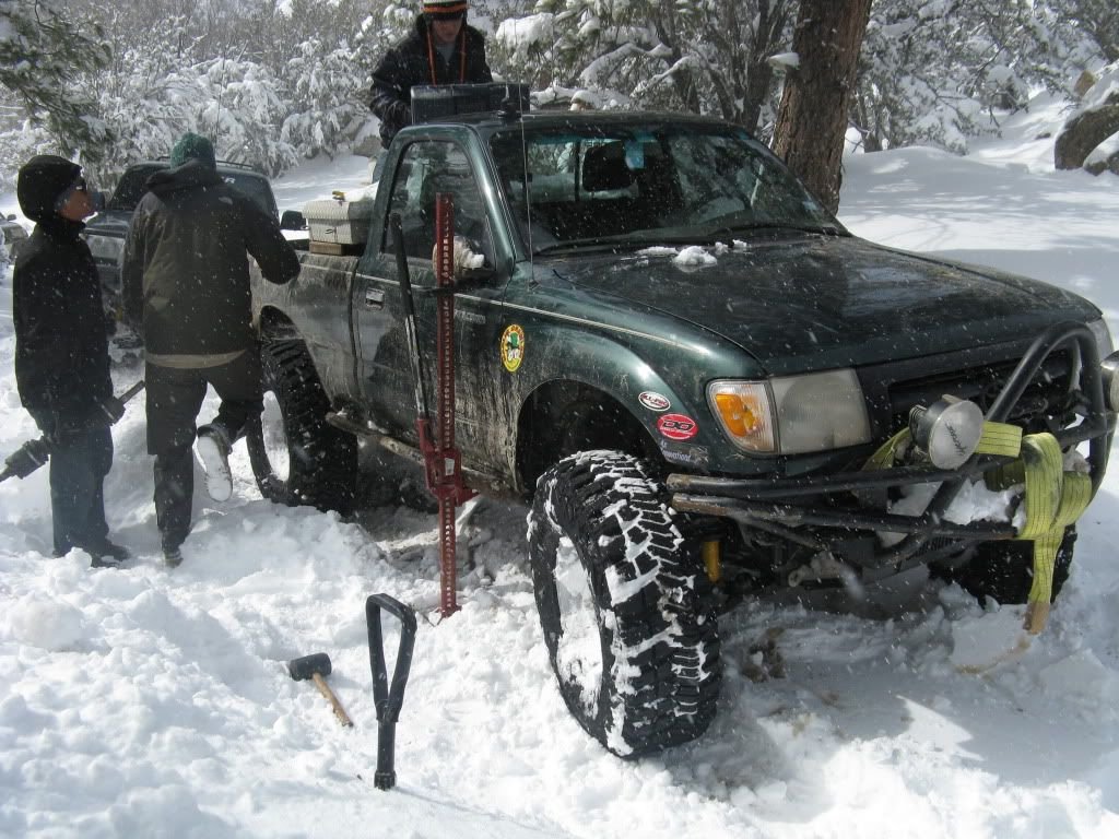 JohnBullsnowrun2-19-11062_10cb82f2127a604cb38e4391018742f35f3ce8cc.jpg