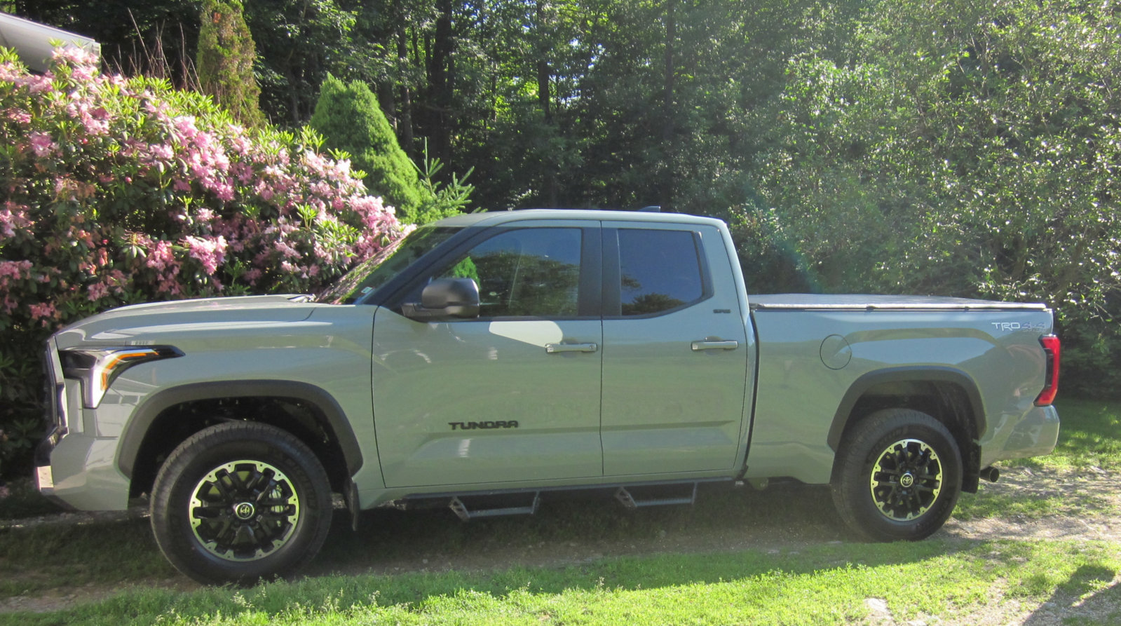 John's 2024 Tundra Lunar Rock.jpg