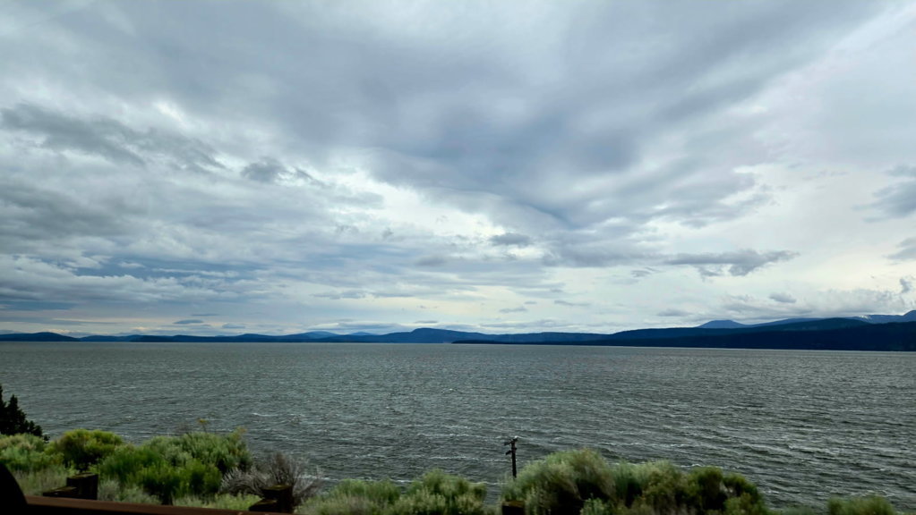 Klamath Lake.jpg
