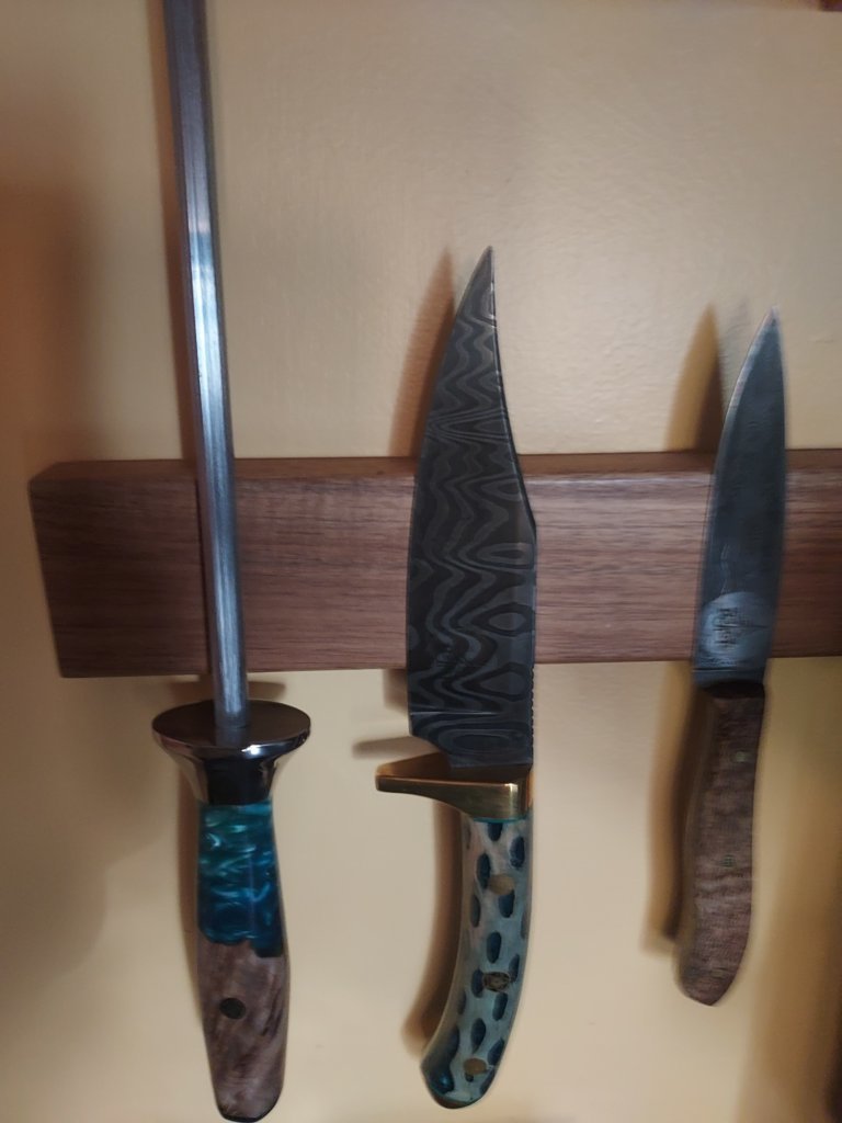 Knife.jpg