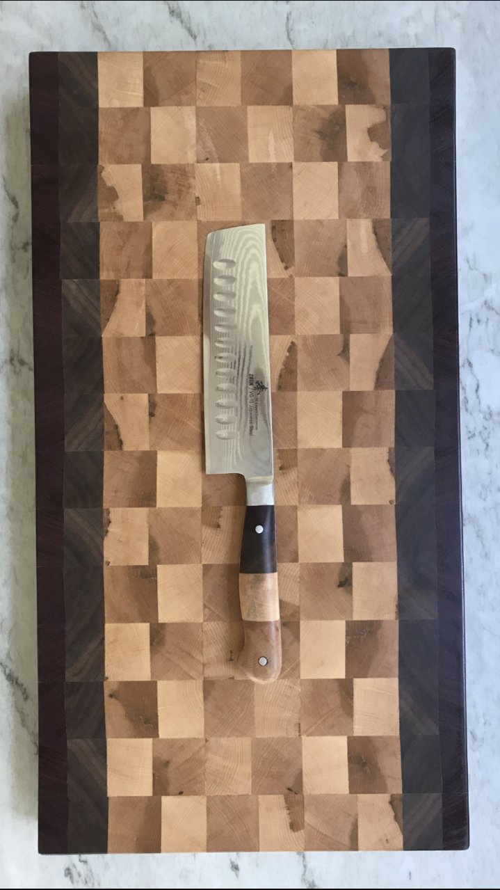 knife02.jpg