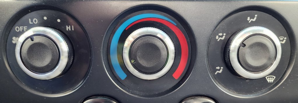 Knobs.jpg