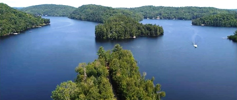 lake drone.jpg