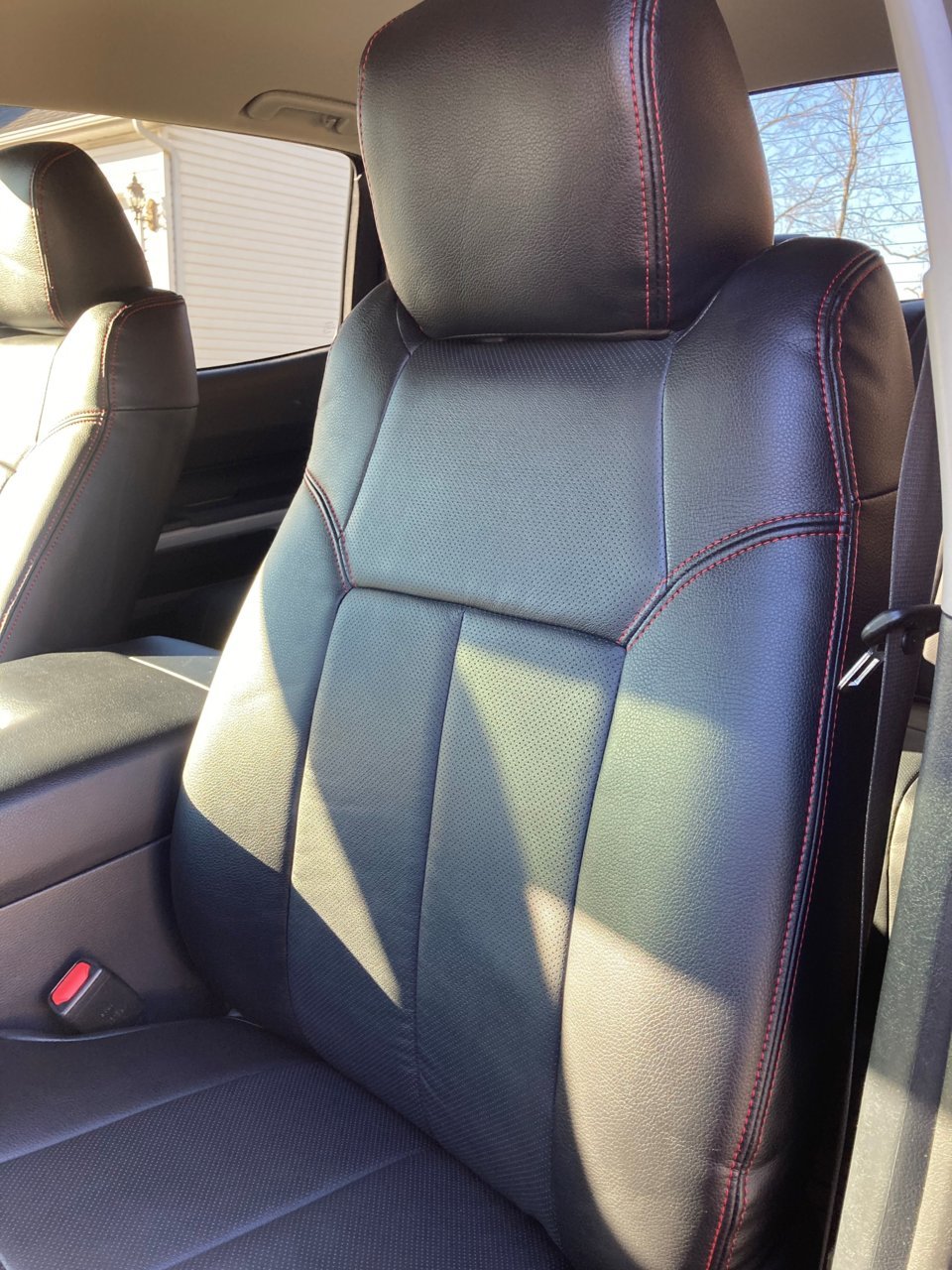 leather seats front.jpg
