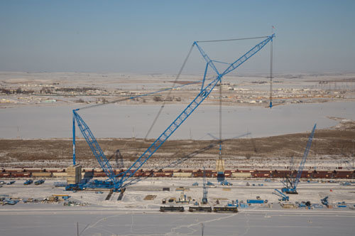 LTL-3000 crane.jpg