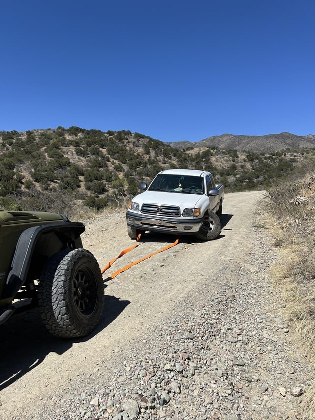 mechanic-didnt-tighten-the-bolts-and-i-failed-on-the-trail-v0-lfy3bk7j9f6f1.jpg
