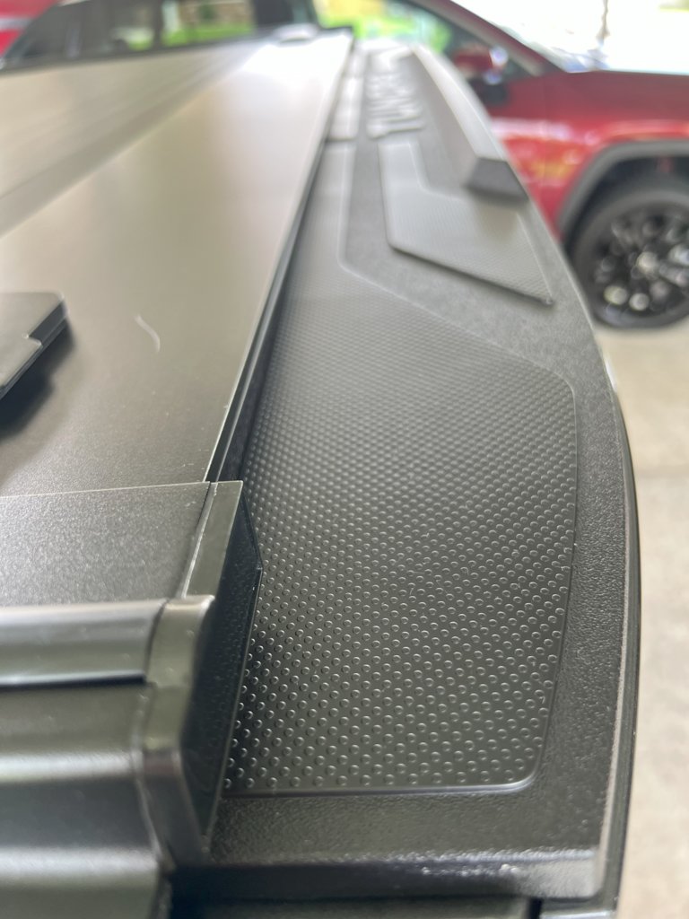 mesh at Tail gate.png