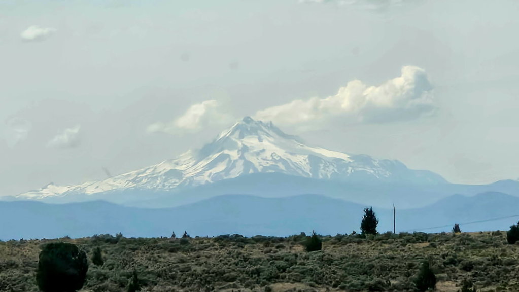 Mt Adams2.jpg