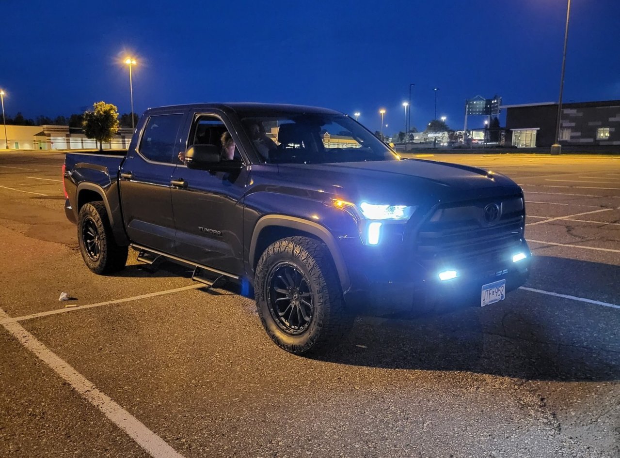 my tundra.jpg