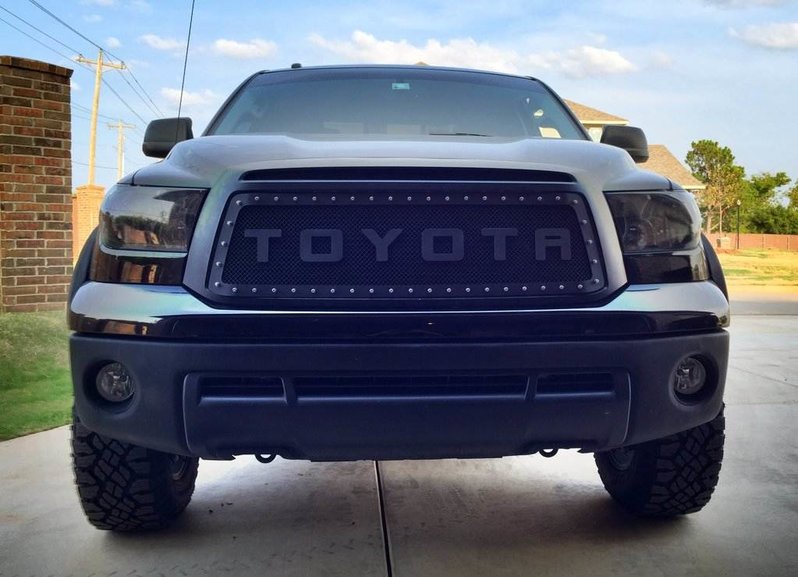 new grille front.jpg