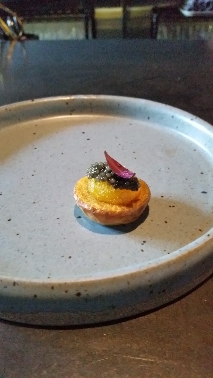 New_potato_egg_paddlefish_caviar[1].jpg