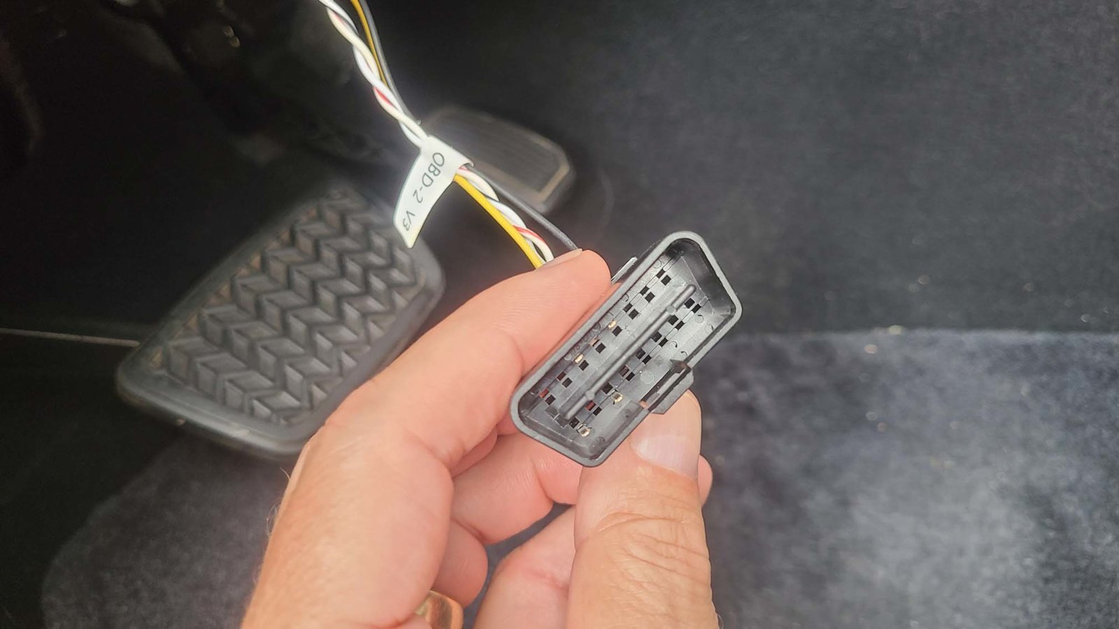 OBDII Connector.jpg