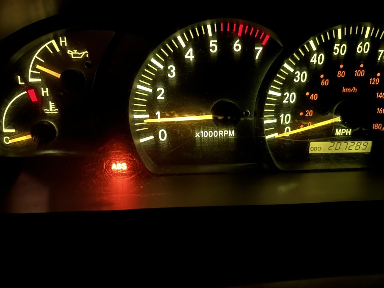 OIL PRESSURE.jpg