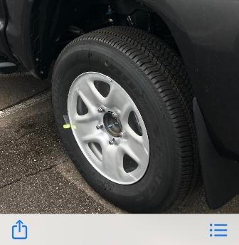 plain 18 inch  Tundra wheel.jpg