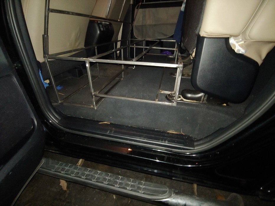 platform frame1c.jpg