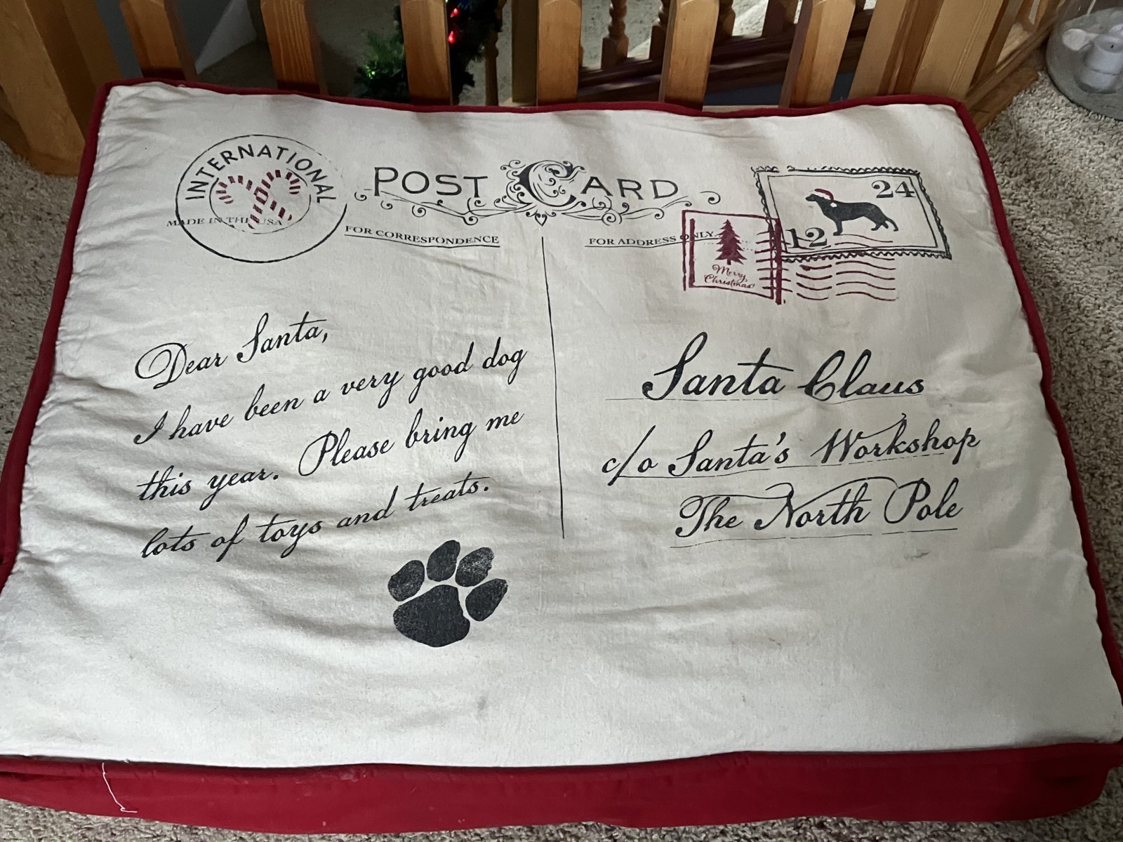 PostCardBed.jpg