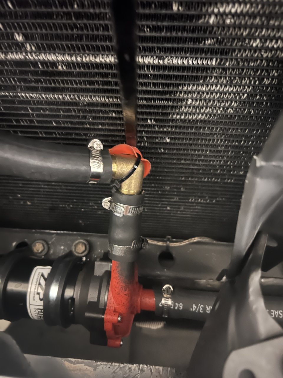 Pump showing space pry bar.jpg