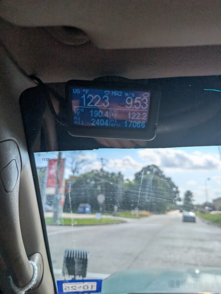 PXL_20250523_222642971.jpg