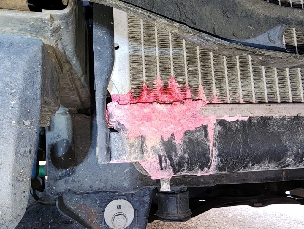 Radiator_-_Front_Lower_Left.jpg