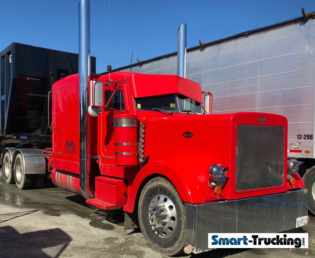 Red-Peterbilt-379-Big-Stacks-SIZED.jpg