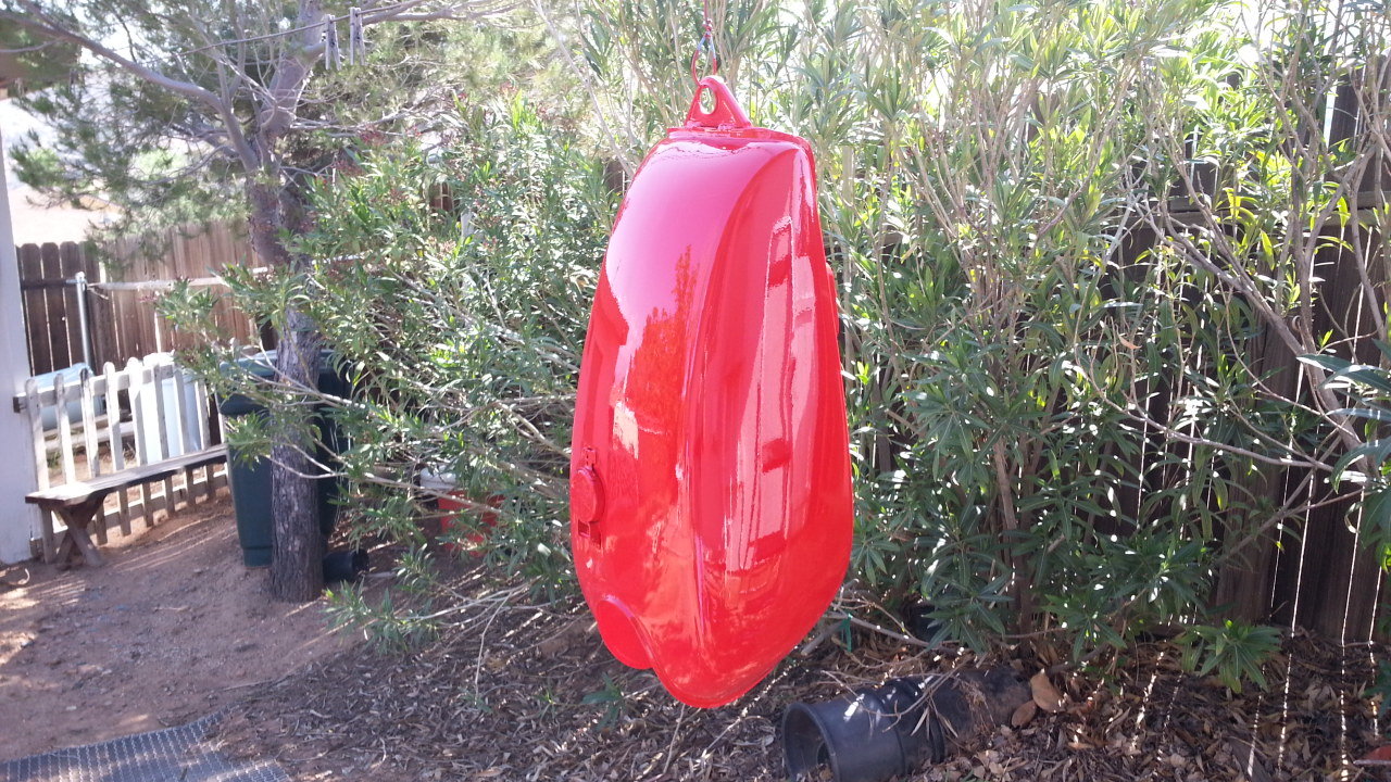 Redtank-001.jpg