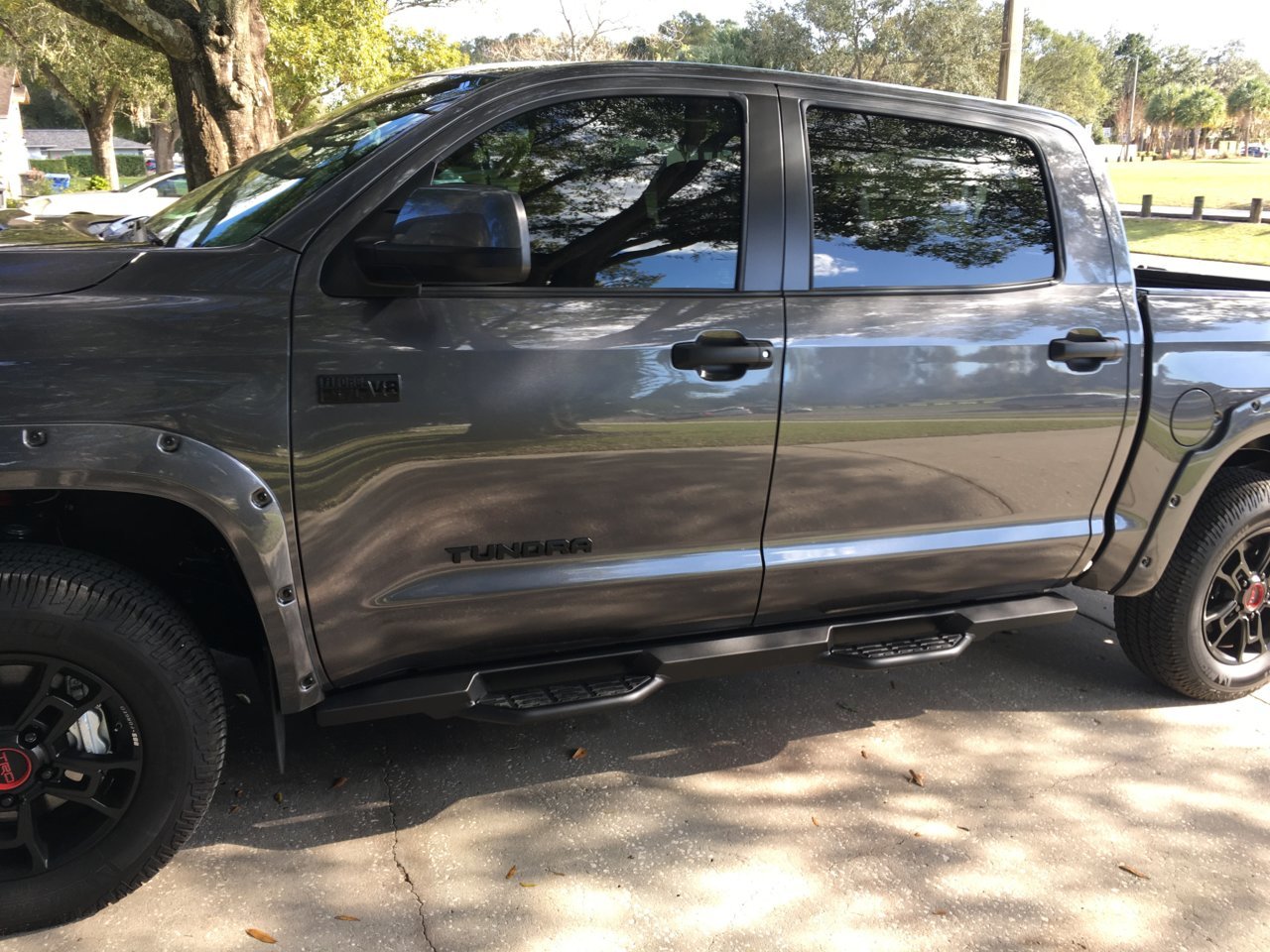 Rotundra Running Boards.jpg