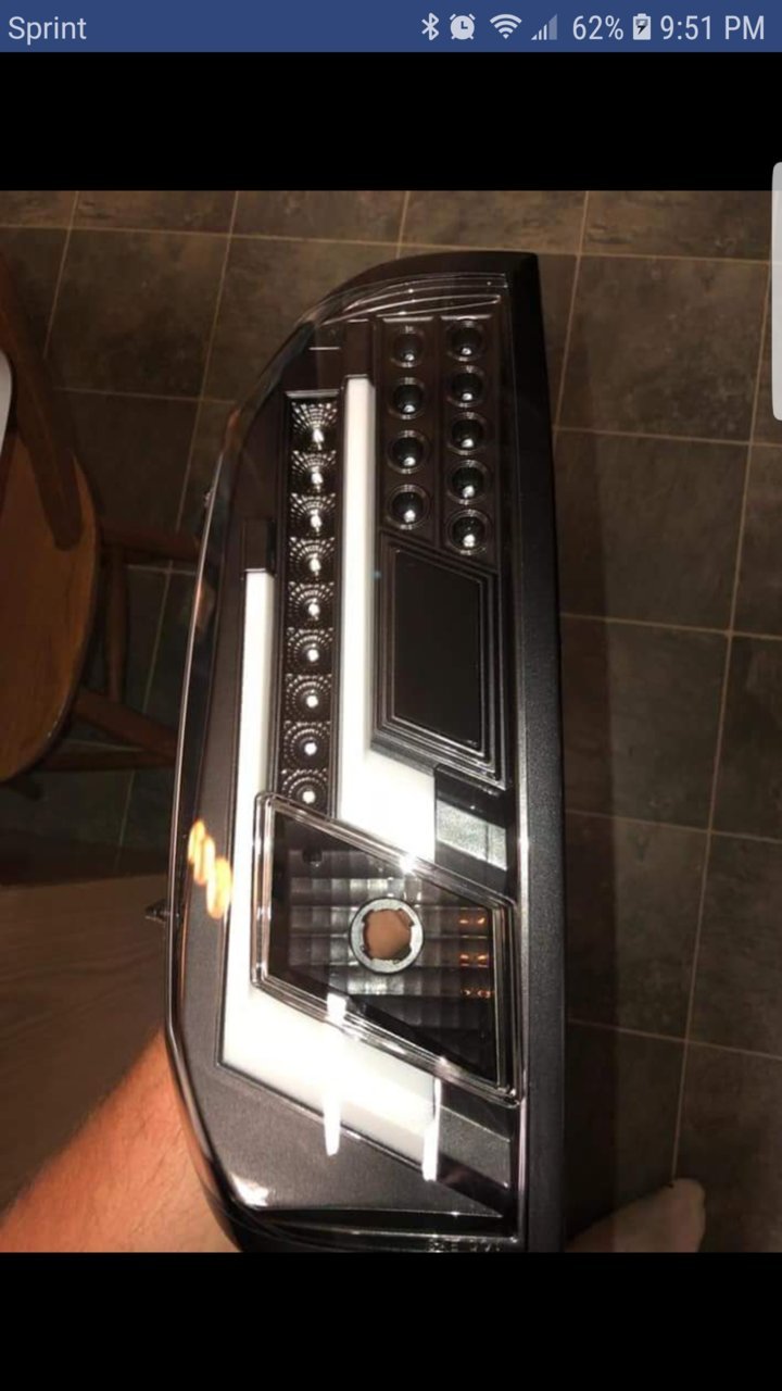 Screenshot_20180812-215118_Facebook.jpg