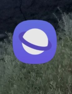 Screenshot_20230312_085435_One UI Home.jpg