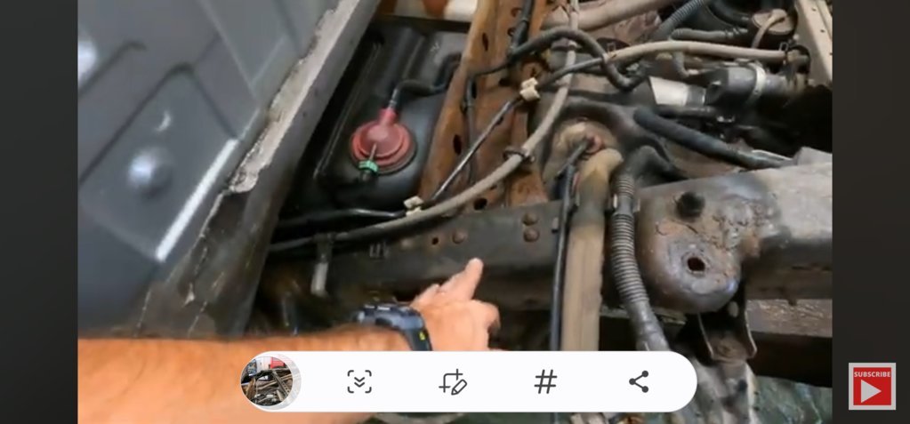 Screenshot_20241108_234447_YouTube.jpg