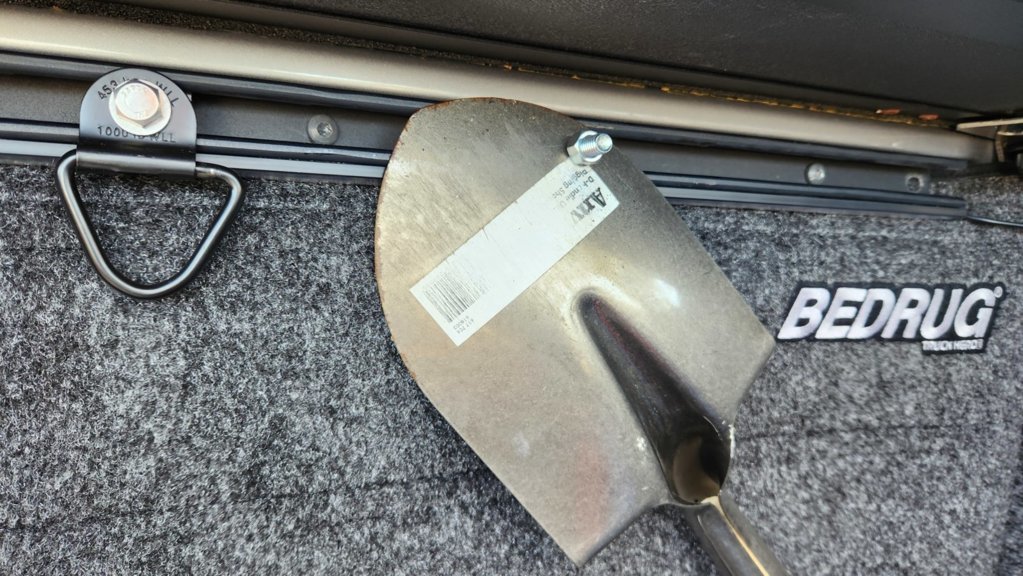 Shovel3.jpg