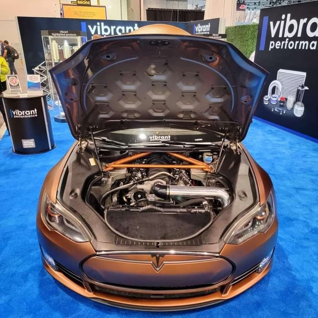 sltar2ekycx71.jpg