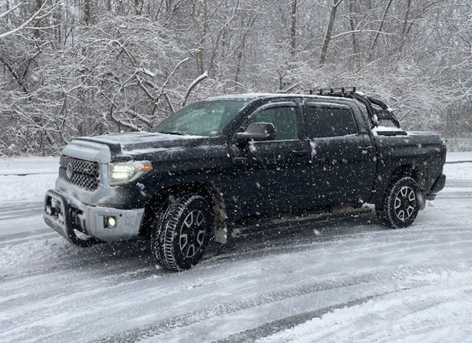 Snow 2.jpg