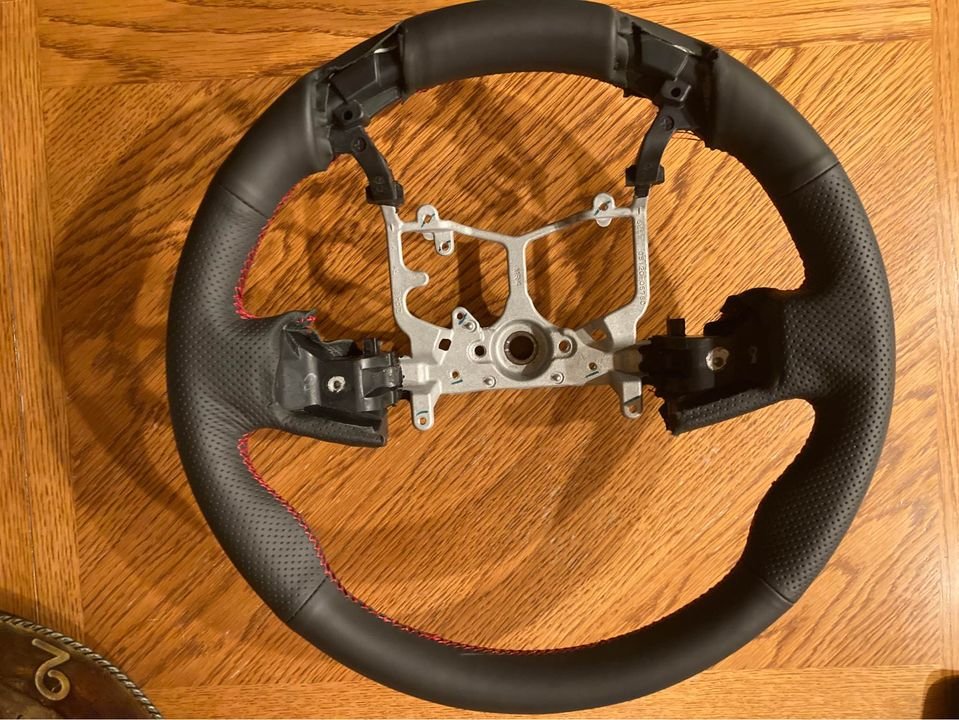 steeringwheel.jpg