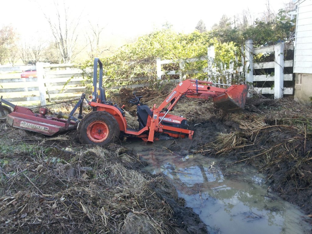 Stuck kubota.jpg